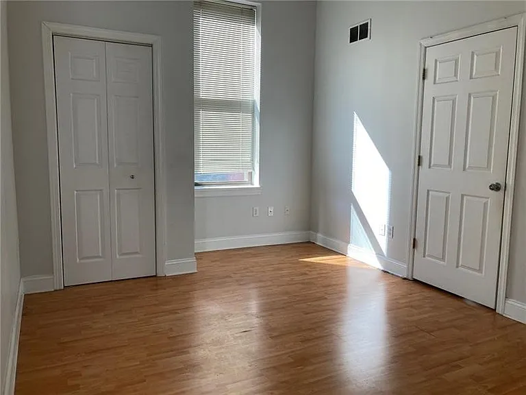 1205 W North Ave #202 — Photo 9