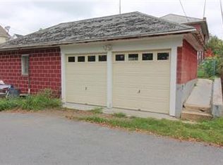 1464 Main St, Northampton, PA 18067