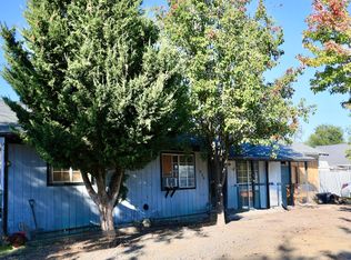 238 Orr Dr, Central Pt, OR 97502