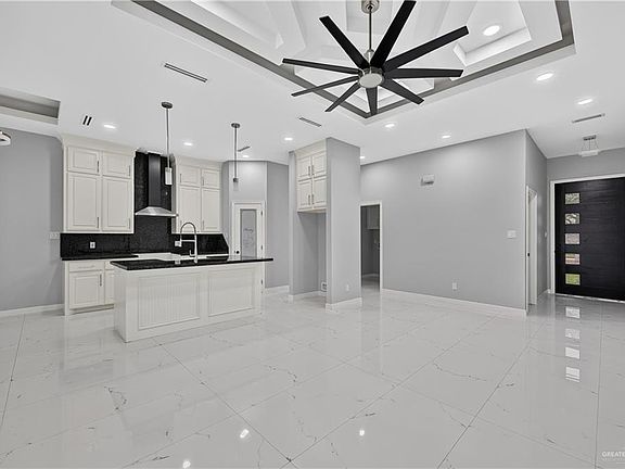 5th image of 101 Lunar Dr