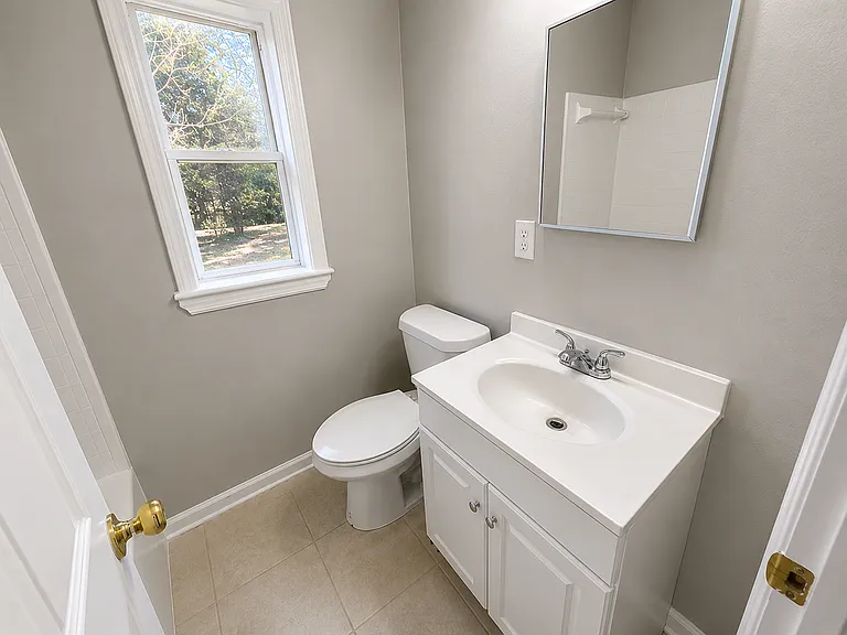 4028 Loys Dr — Photo 11