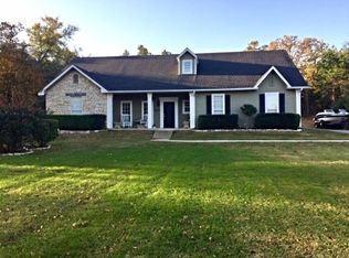 105 Pueblo Dr, Lake Kiowa, TX 76240