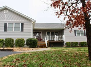 238 Fairlawn Dr, Hollister, MO 65672