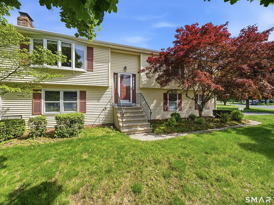 1st image of 17 Spruceland Road