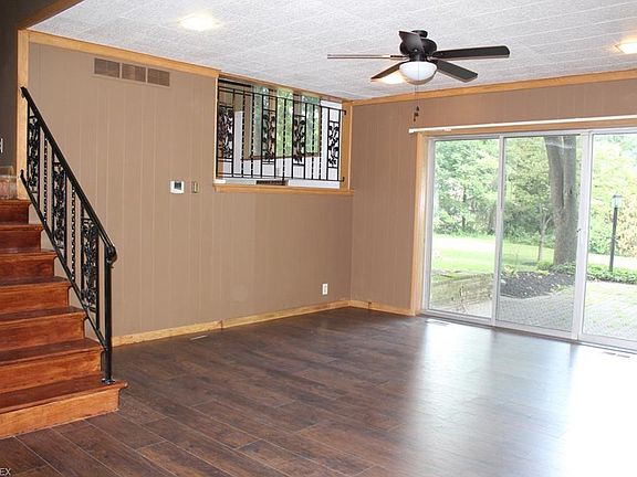 2nd image of 769 Wisteria Dr