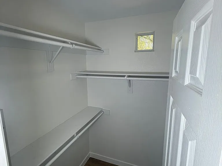 5241 Starter Ave — Photo 11