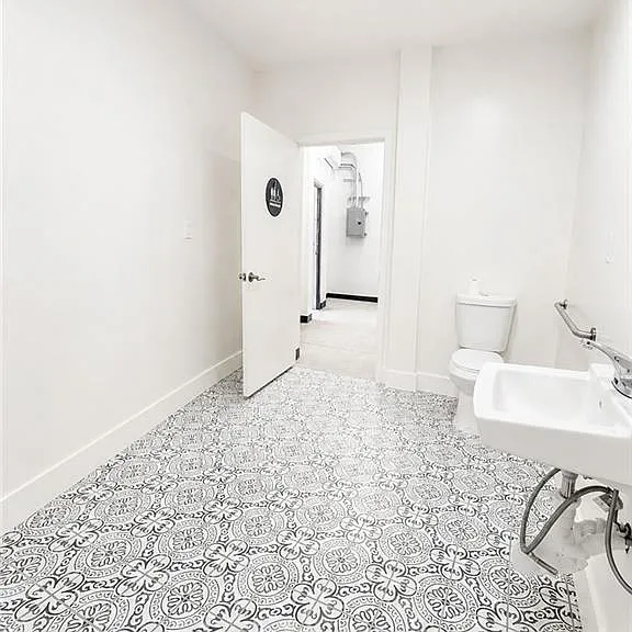 4013 W Pico Blvd #1 — Photo 7