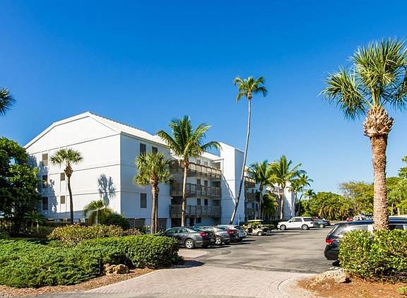 4th image of 2324 Beach Villas