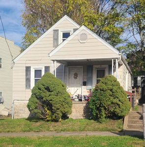 611 & 615 11th St W, Huntington, WV, 25704