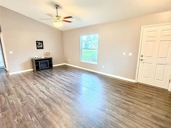 5th image of 7047 SW 131st Loop