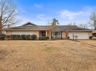 300 Church St, Clinton, MS 39056