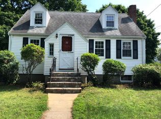 22 Greystone Rd, Saugus, MA 01906