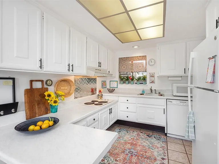 606 Avenue Sevilla #C — Photo 7