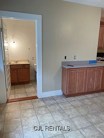 2 bed, 1.0 bath, $2,300 — Photo 3