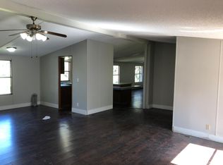 1808 Falcon Oaks Dr, Leander, TX 78641