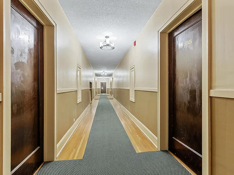 2219 Garfield Ave Apartments | Origen Living — Photo 39