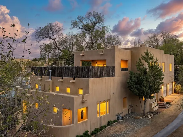 231 1/2 Rosario Blvd, Santa Fe, NM 87501