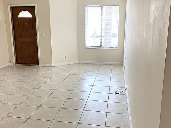 5th image of 6224 Country Fair Cir
