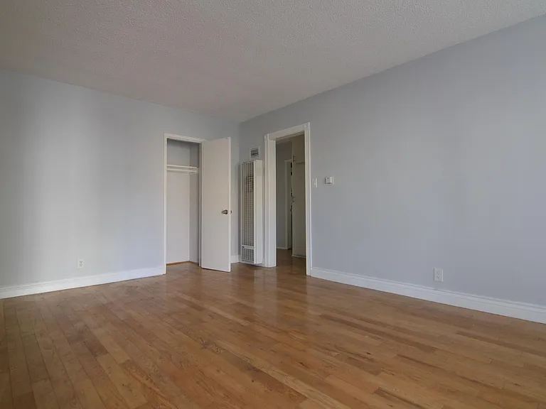 5942 Barton Ave #1 — Photo 4