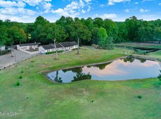 608 Deer Acres Dr, Goldsboro, NC 27530