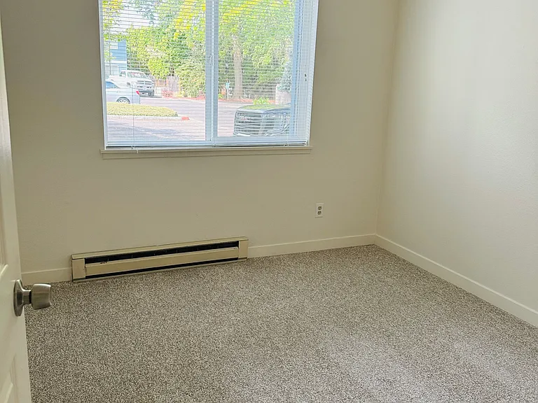 2330 SE Brookwood Ave #121 — Photo 16