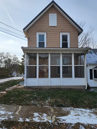 2259 Schroeder St Photo 1