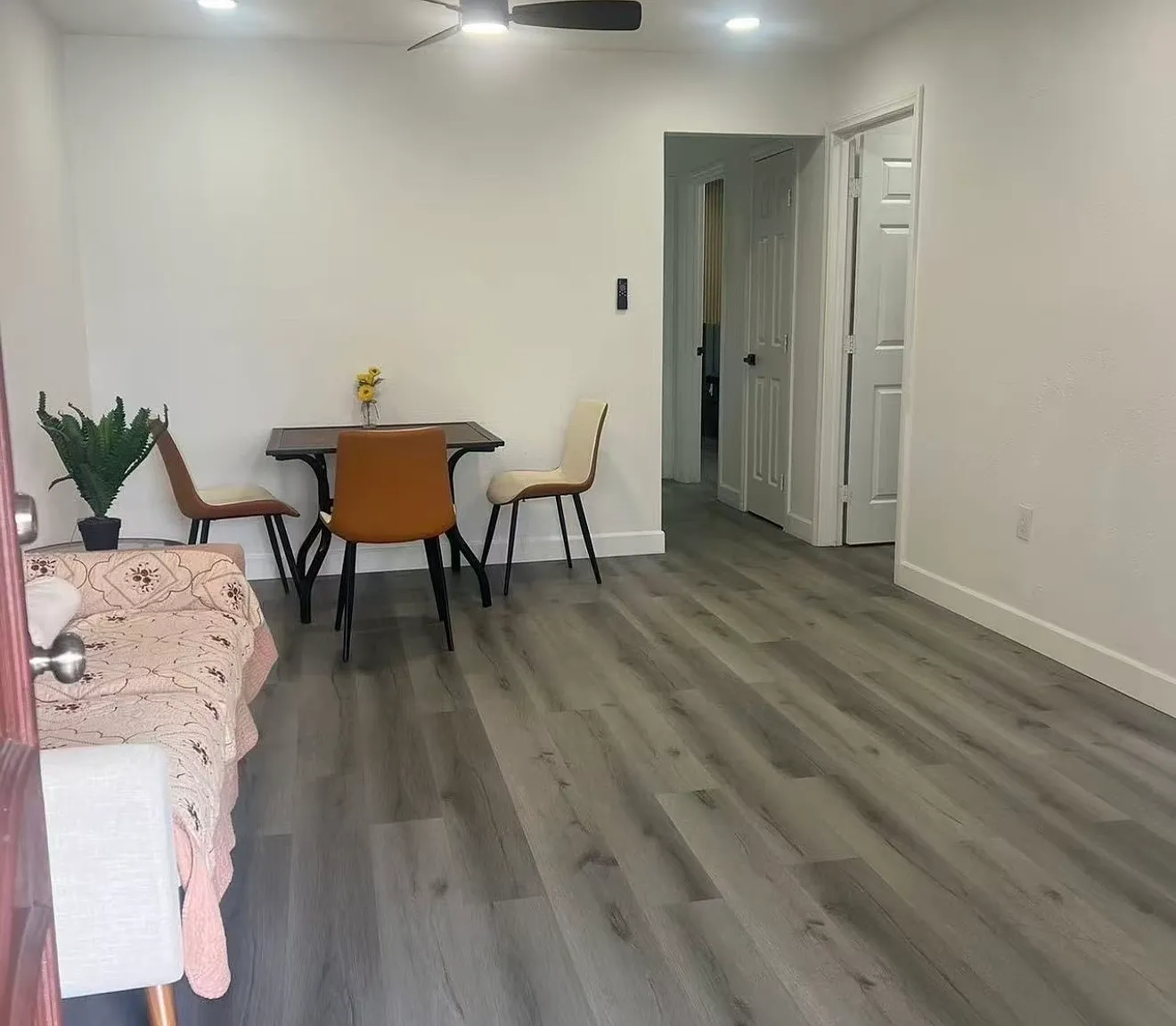 3 bed, 1150 sqft, $2,595 — Photo 1