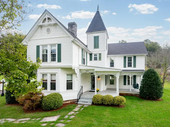 2813 Hilton Rd, Hiltons, VA 24258