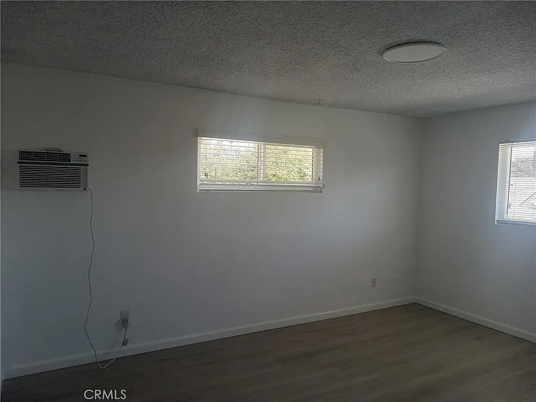 432 S Almansor St #C — Photo 7