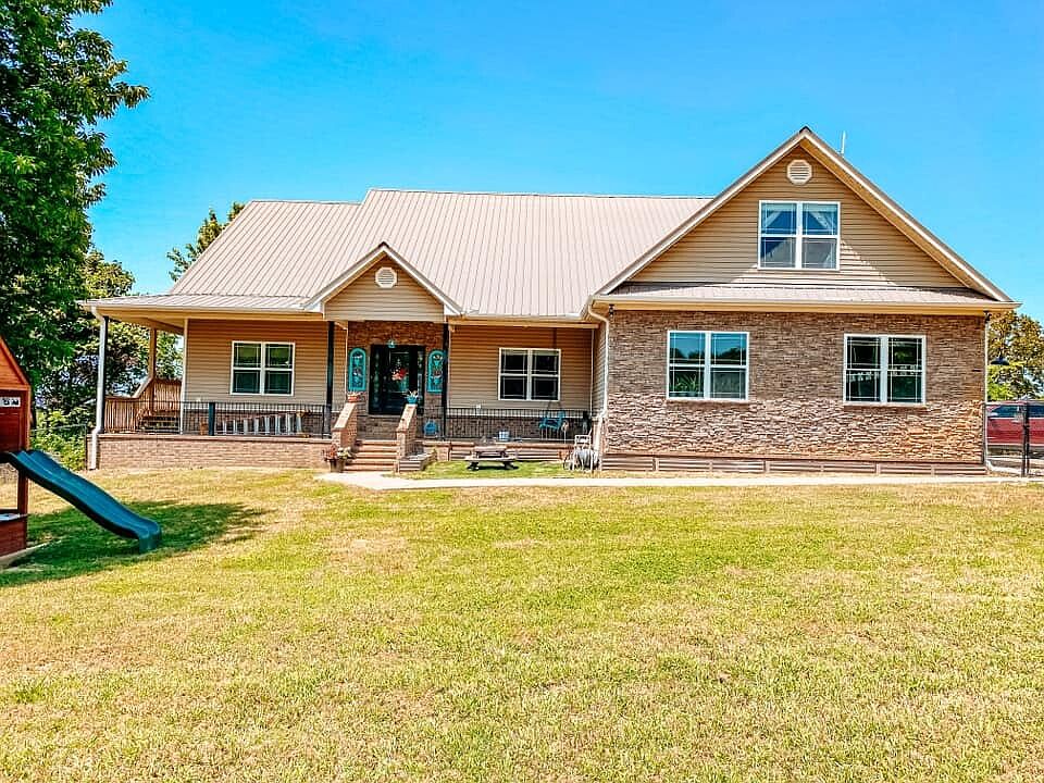 732 W Center St, Cave City, AR 72521 MLS R95984 Zillow