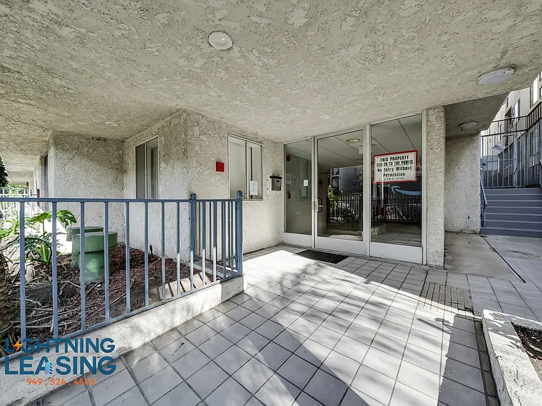 Renaissance suites — Photo 15