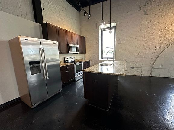 2nd image of 520 Seneca St APT 302