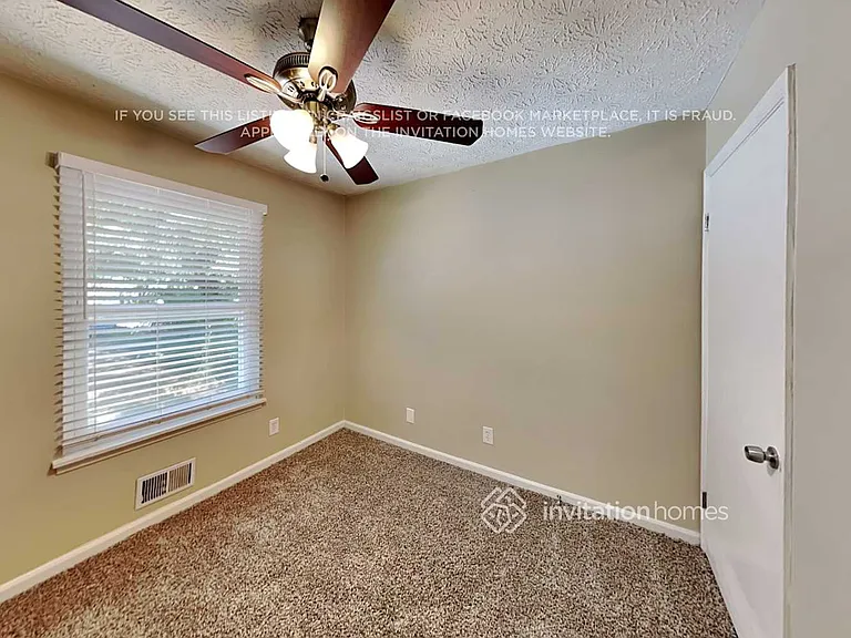 1393 Mountain Overlook Ct — Photo 15