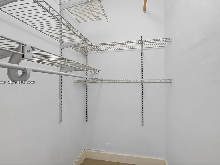 17001 NW 53rd Ct — Photo 34