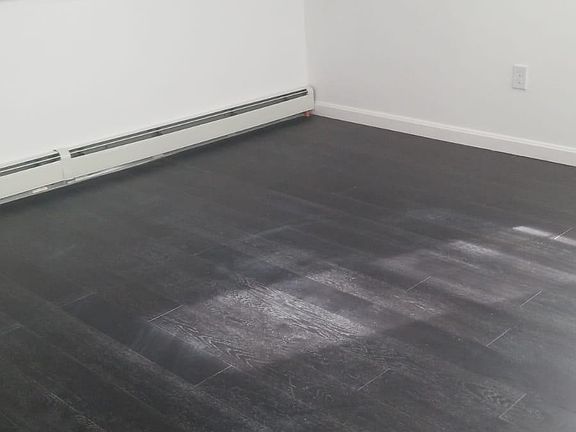 3rd image of 107 Penn St Floor 3