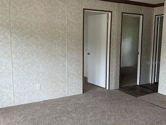 4th image of 18538 13th Ave