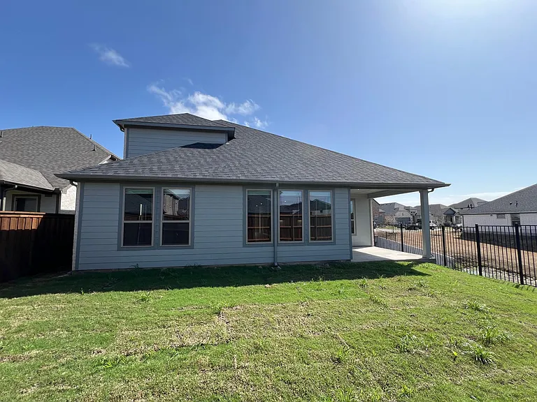 2517 Clearspring Dr — Photo 23