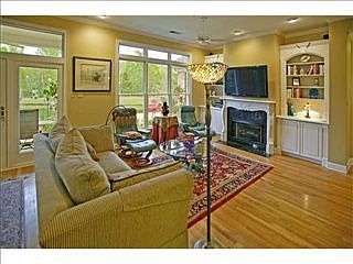 3rd image of 8454 Steinerbridge Ln