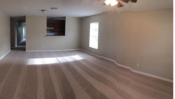 2nd image of 3207 E Ida St