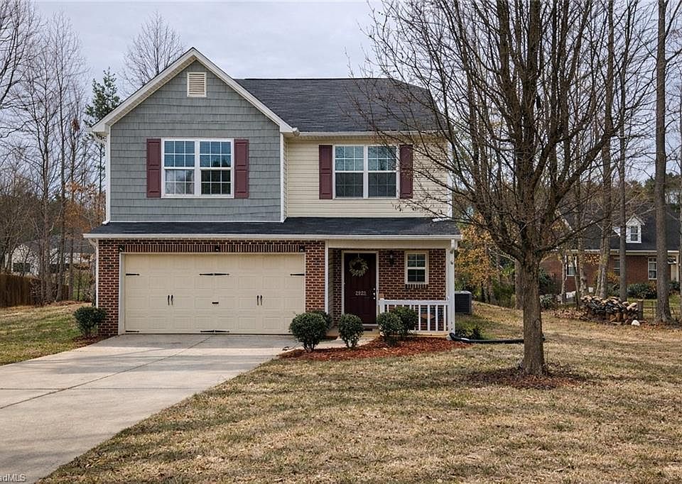 1st image of 2922 Mimosa Ct