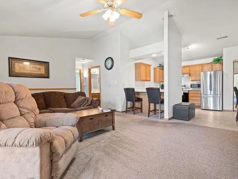 W Aspen Dr — Photo 1
