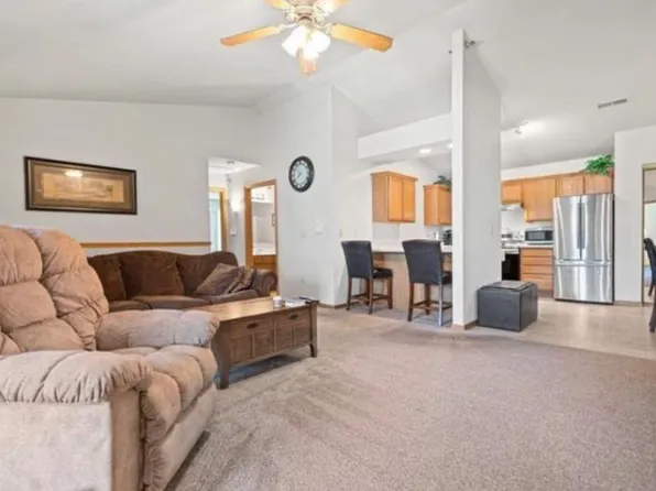 (undisclosed Address), Oak Creek, WI 53154