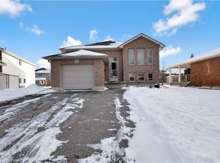 4 Baldwin Ave, Brantford, ON N3S 1H5