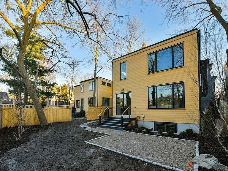 123 Walden St — Photo 34