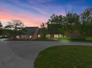 3 Split Rail, Lemont, IL 60439