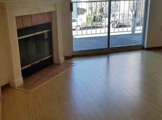 9212 45th Ave SW APT 2, Seattle, WA 98136