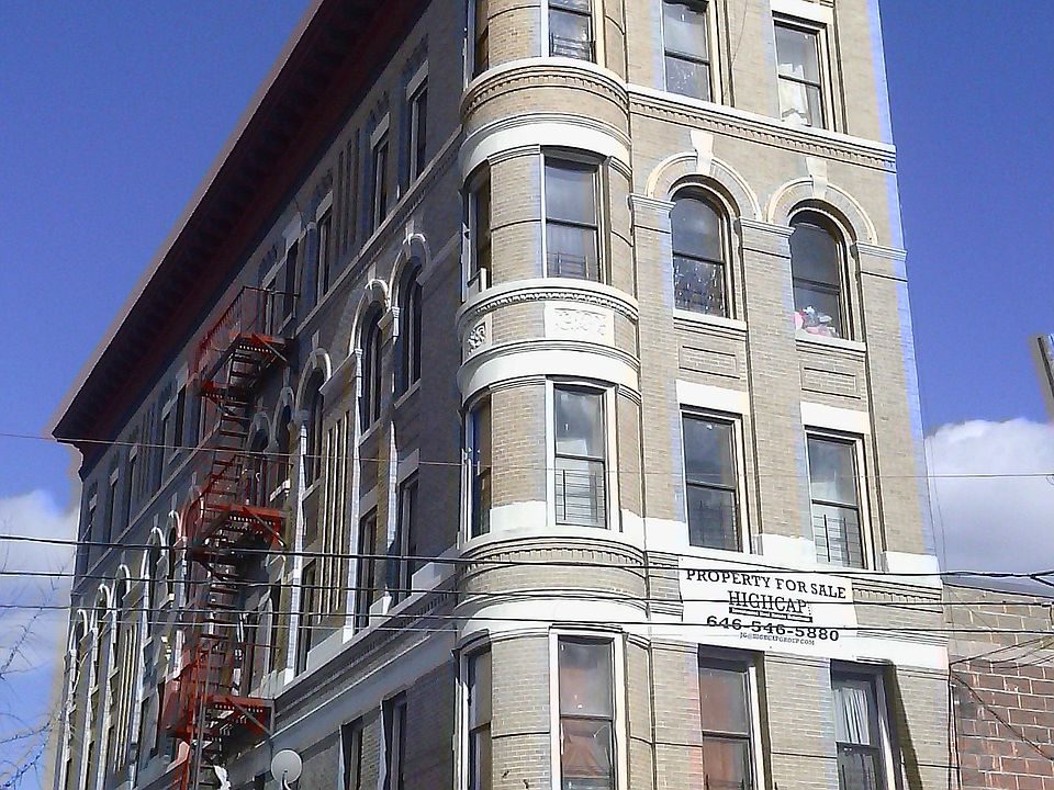 2nd image of 15 Gouverneur Pl APT 10