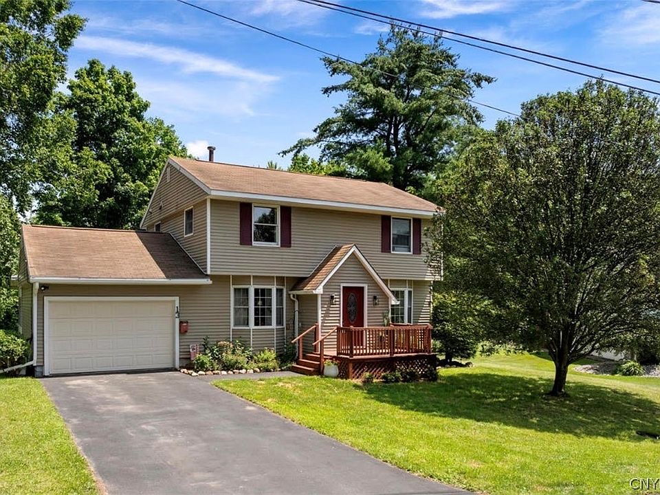 1st image of 13 Balsam Cir