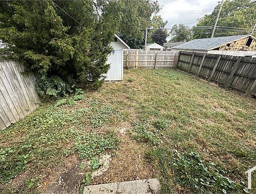 4th image of 366 S Ogden Ave