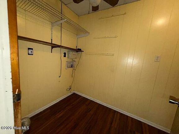 5th image of 1805 Mcdowell Street